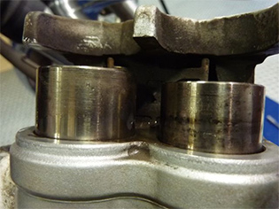 キャリパーピストン3