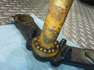 ステムベアリング1